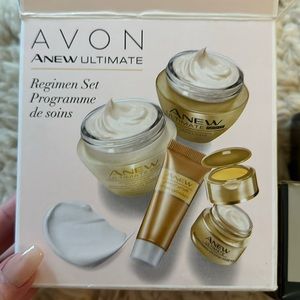 AVON anew ultimate regimen set